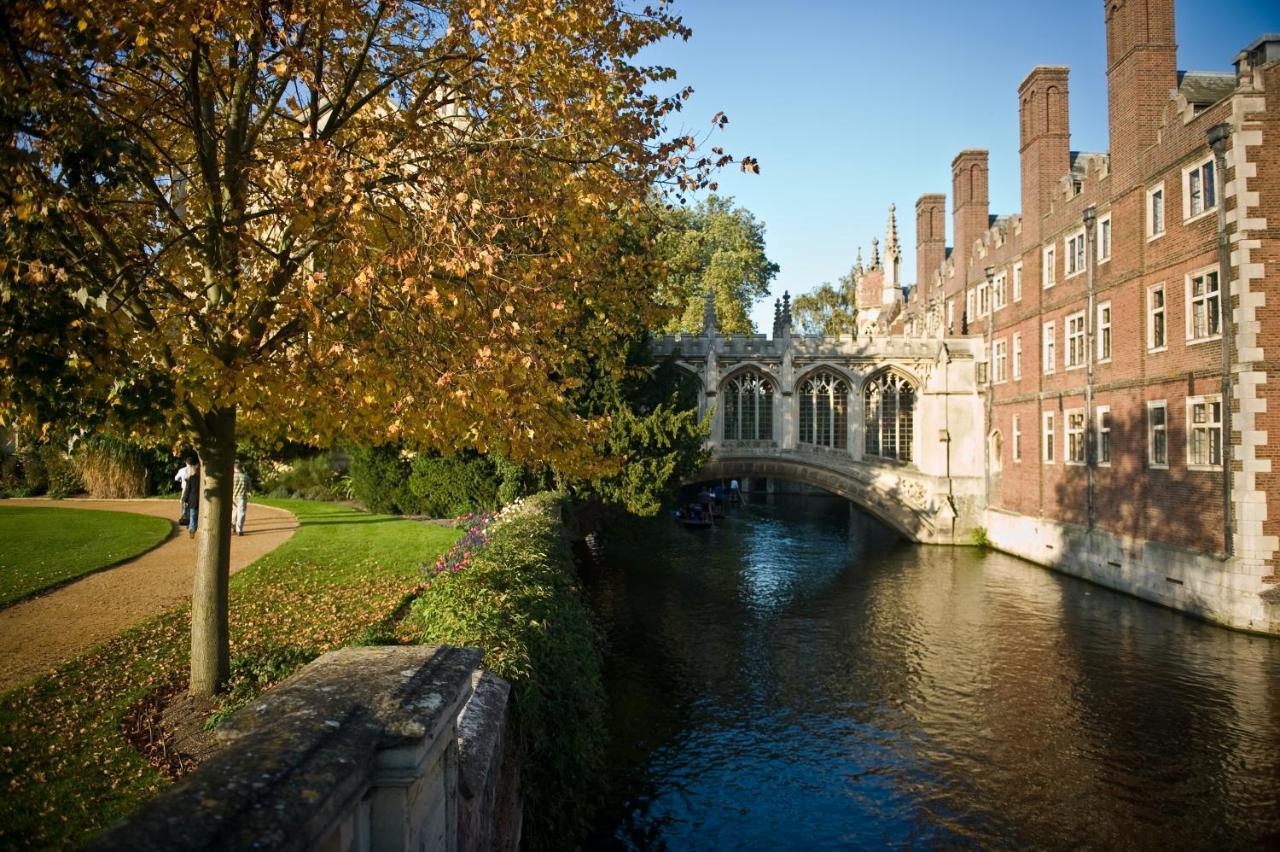 Cambridge Stays Diamond 2Br Apartment-Central-Parking-Walk To City & Train Station Εξωτερικό φωτογραφία