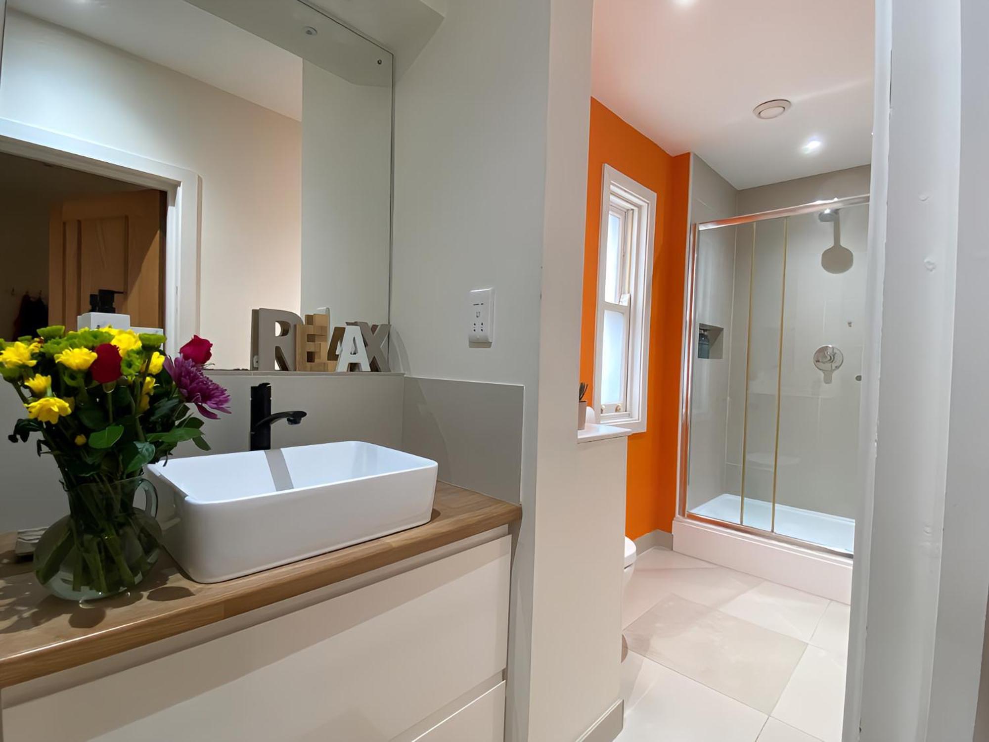 Cambridge Stays Diamond 2Br Apartment-Central-Parking-Walk To City & Train Station Εξωτερικό φωτογραφία